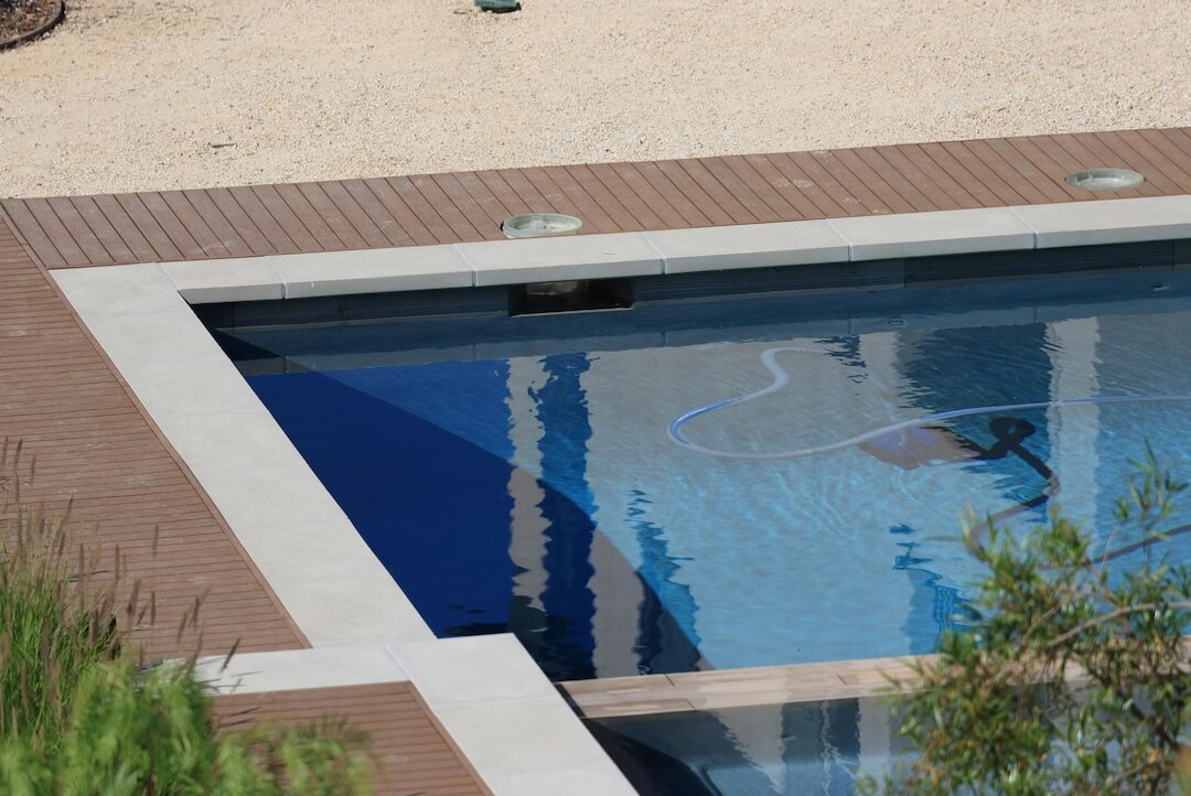 Florida Climate Considerations for Pool Sanitizing Image